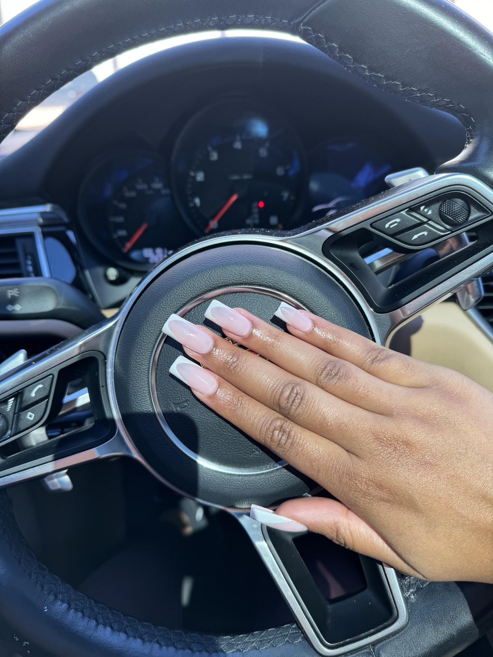 Aqua Nail & Beauty nail photo 7